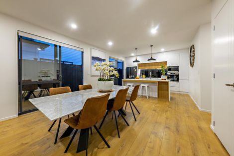 Photo of property in 23 Riroriro Road, Hobsonville, Auckland, 0616