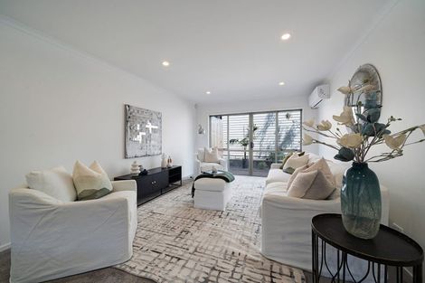 Photo of property in St Claire Village, 124/172 Mcleod Road, Te Atatu South, Auckland, 0610