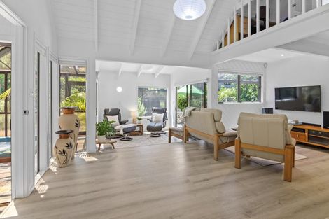 Photo of property in 89a Hebron Road, Waiake, Auckland, 0630