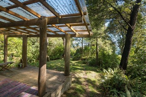 Photo of property in 727 Bird Road, Clifton, Takaka, 7183