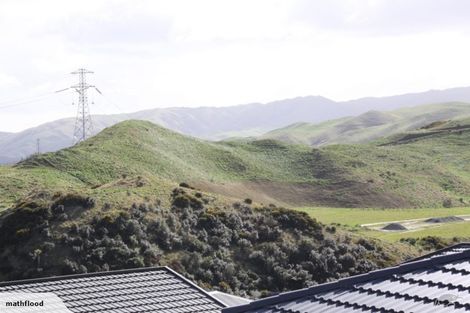 Photo of property in 4 Comber Place, Johnsonville, Wellington, 6037