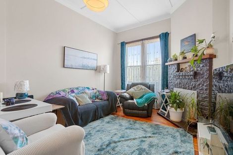 Photo of property in 21 Albert Street, Masterton, 5810