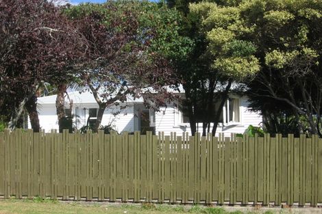 Photo of property in 14 Gilliam Street, New Lynn, Auckland, 0600