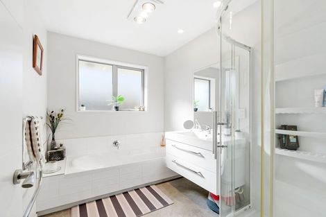 Photo of property in 16 Cassini Place, Leeston, 7632