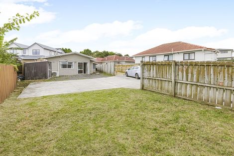 Photo of property in 22 Rimu Road, Mangere Bridge, Auckland, 2022