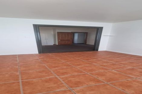 Photo of property in 14 The Close, Greenhithe, Auckland, 0632