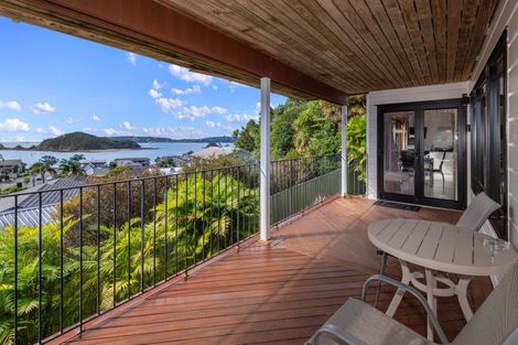 Photo of property in 10 Bayview Road, Paihia, 0200