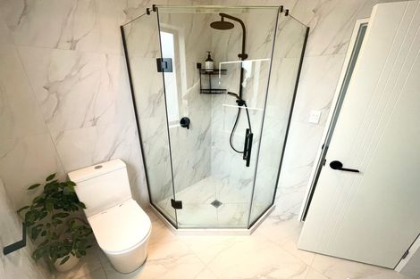 Photo of property in 5 Morus Road, Massey, Auckland, 0614