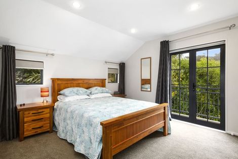 Photo of property in 25u3 Hollies Crescent, Johnsonville, Wellington, 6037