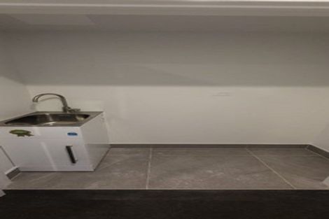 Photo of property in 303/28 Shortfin Place, Flat Bush, Auckland, 2019