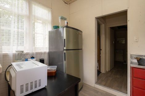 Photo of property in 1 Ranfurly Street, Palmerston North, 4410