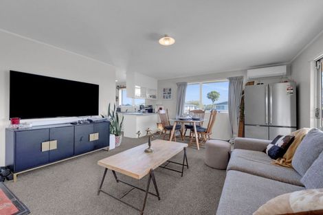 Photo of property in 8 Leslie Place, Deanwell, Hamilton, 3206