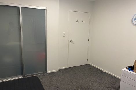 Photo of property in 69a/3 Chivalry Road, Glenfield, Auckland, 0629