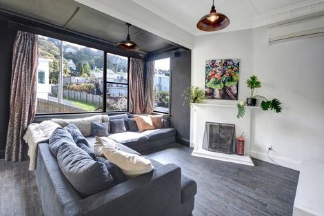 Photo of property in 22 Motu Street, Saint Clair, Dunedin, 9012