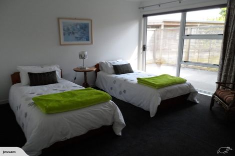 Photo of property in 18 Hall Street, Cambridge, 3434