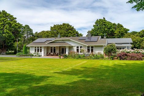 Photo of property in 152 No 1 Line, Tauwharenikau, Featherston, 5771