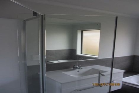 Photo of property in 4 Matawai Puna Drive, Pukekohe, 2120