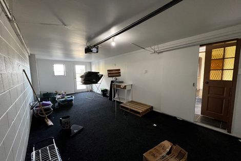 Photo of property in 1/6 Manuka Road, Glenfield, Auckland, 0629