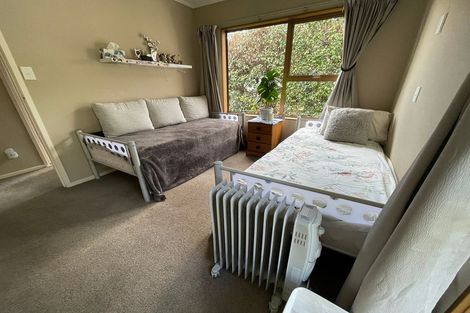 Photo of property in 14 Murvale Drive, Bucklands Beach, Auckland, 2014