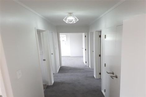 Photo of property in 1/18 Coronation Street, Belmont, Auckland, 0622