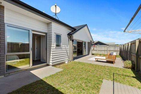 Photo of property in 52 Crown Street, Papamoa, 3118