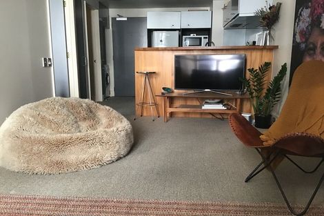 Photo of property in St Pauls Apartments, 107/43u Mulgrave Street, Thorndon, Wellington, 6011