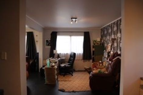 Photo of property in 12 Holt Avenue, Torbay, Auckland, 0630