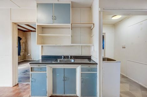 Photo of property in 315 Southampton Street East, Hastings, 4122