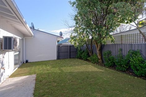 Photo of property in 3/77 Geraldine Street, Edgeware, Christchurch, 8013