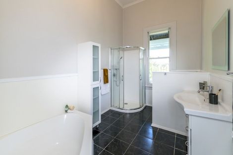 Photo of property in 10 Howe Street, Foxton, 4814