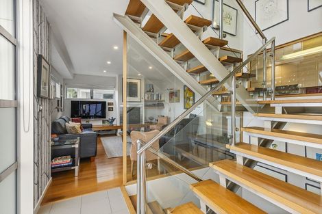 Photo of property in 1/38 Ferry Street, Seatoun, Wellington, 6022