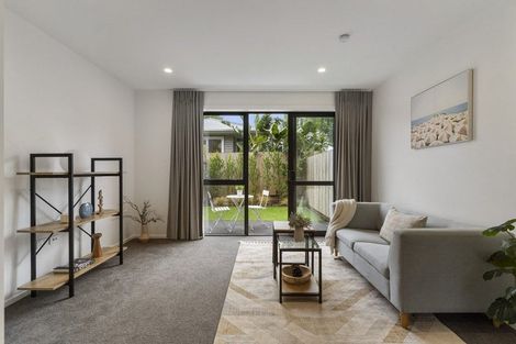 Photo of property in 6/63 Taikata Road, Te Atatu Peninsula, Auckland, 0610