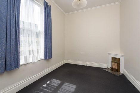 Photo of property in 4a/8 Howard Street, Mount Cook, Wellington, 6021