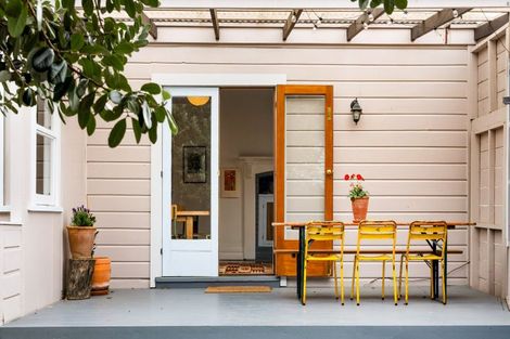 Photo of property in 6 Ashridge Road, Napier South, Napier, 4110