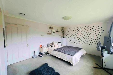 Photo of property in 30 Caroline Crescent, Highbury, Palmerston North, 4412
