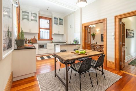 Photo of property in 64 Glenmore Street, Northland, Wellington, 6012