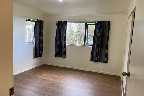 Photo of property in 49 Edgecombe Street, Newlands, Wellington, 6037
