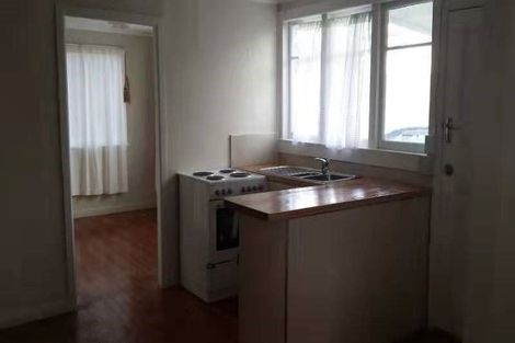 Photo of property in 13 Lavelle Road, Henderson, Auckland, 0612