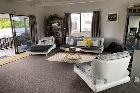 Photo of property in 9 Esmeralda Street, Welcome Bay, Tauranga, 3112