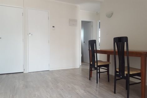 Photo of property in 110 Lauderdale Road, Birkdale, Auckland, 0626