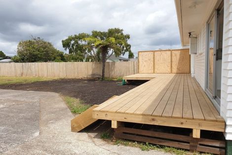 Photo of property in 25 Hill Crescent, Papakura, 2110