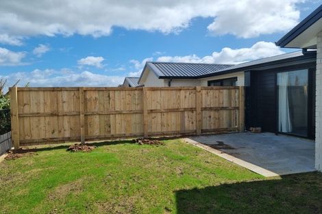 Photo of property in 72u2 Te Tiireke Drive, Glenview, Hamilton, 3206