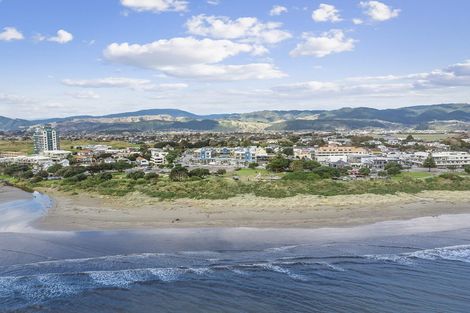Photo of property in 4-u8 Seaview Road, Paraparaumu Beach, Paraparaumu, 5032