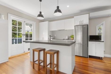 Photo of property in 1 College Street, Masterton, 5810