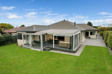 Photo of property in 10 Barraud Place, Pukehangi, Rotorua, 3015