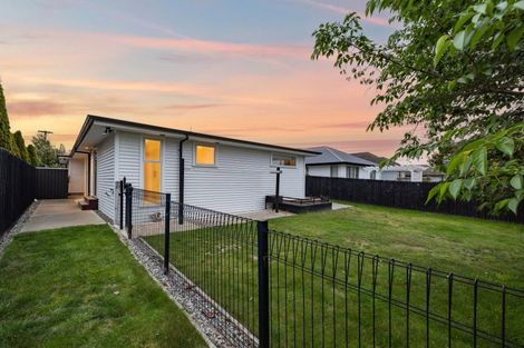 Photo of property in 33 Reginald Street, Burwood, Christchurch, 8083