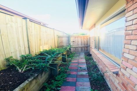 Photo of property in 143 Cyril French Drive, Flat Bush, Auckland, 2016