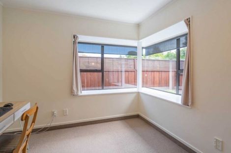 Photo of property in 58 Golf Road, Paraparaumu Beach, Paraparaumu, 5032