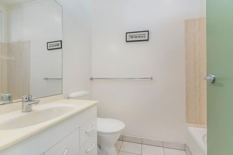 Photo of property in Fernhill Flats, 324u9 The Terrace, Te Aro, Wellington, 6011