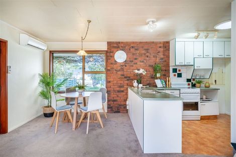 Photo of property in 2f2- Parera Grove, Heretaunga, Upper Hutt, 5018